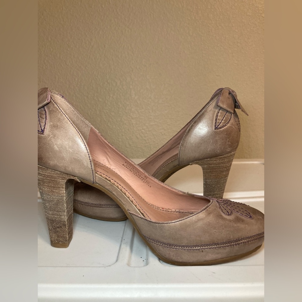 Miss Albright Taupe Leather Embroidered Platform Pumps - Picture 4 of 10